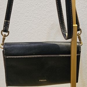 Fossil Jori Wallet crossbody bag black pebbled leather purse
